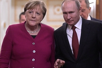 Путин: "Меркелнинг ўрнига ким келишини билмайман"