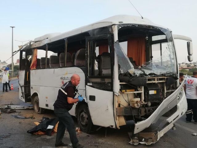 Turkiyada ro‘y bergan avtobus ishtirokidagi YTHda 4 kishi halok bo‘ldi