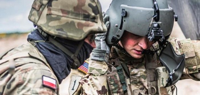 Трамп АҚШ Германиядаги қўшинларини Полшага кўчириши мумкинлигини айтди