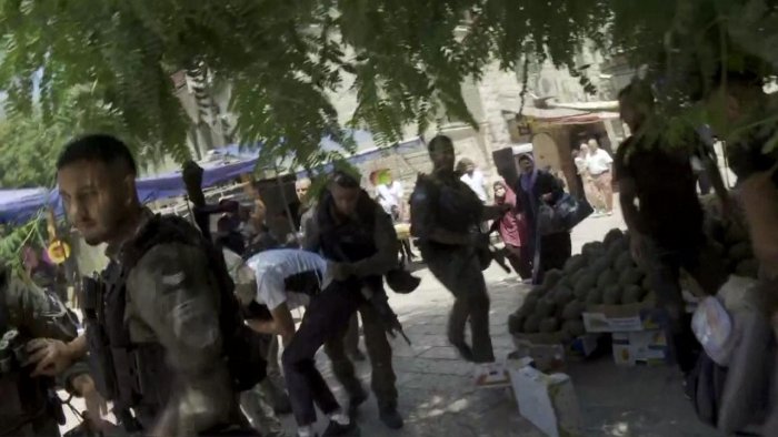  Isroil Al-Aqso yaqinida TRT jurnalistlariga hujum qildi