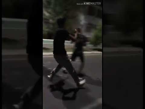 Xotin qinini korsatib, qasam ichadi