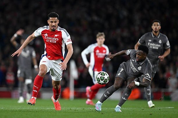 Салиба "Реал" қизиқишлари фонида "Арсенал" мухлисларига янгилик айтди