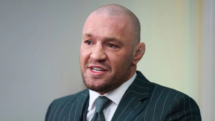 Makgregor 18 oyga diskvalifikasiya qilindi