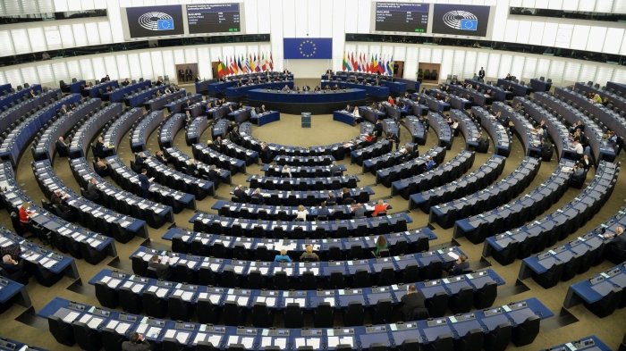 Европарламент Украинага 50 миллиард евро ёрдамни маъқуллади
