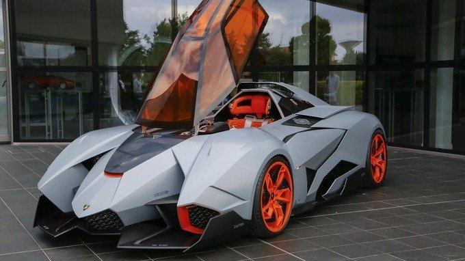 “Lamborghini” yagona nusxadagi avtomobilini 117 mln dollarga sotdi