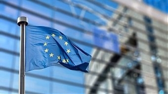 Европа Комиссияси Венгрияга Европа Иттифоқи бюджетидан маблағ ажратилишини музлатишни тавсия қилди