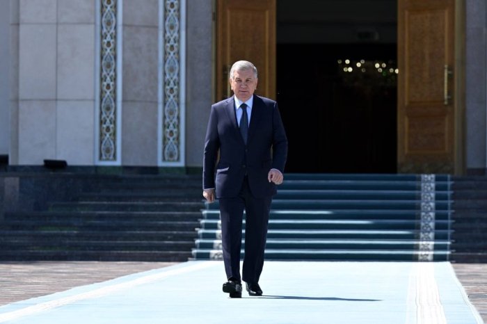 Мирзиёев Венгрияга йўл олди: Будапештда олий даражада музокаралар кутиляпти