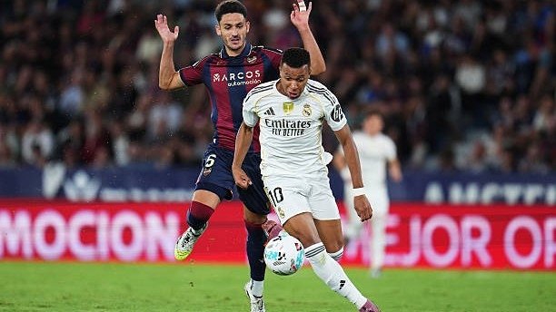 Испания чемпионати. "Реал" йирик ҳисобда ғалаба қозонди