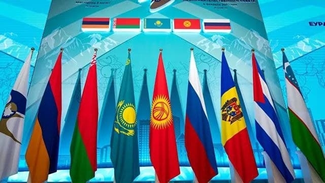 ЕОИИ 2025 йилгача Евроосиё транспорт коридорларини ривожлантириш режасини тасдиқлади ЕОИИ 2025 йилгача Евроосиё транспорт коридорларини ривожлантириш режасини тасдиқлади