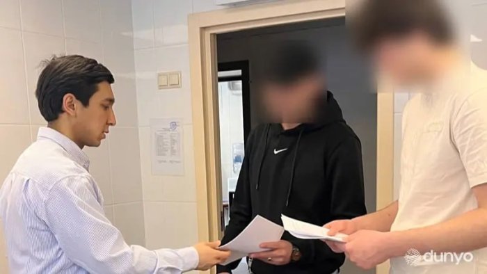 Россияда қўлга олинган вояга етмаган ўзбекистонлик ватанга қайтарилди