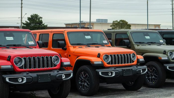Jeep avtomobillaridagi jiddiy nosozlik sabab ommaviy qaytarib olinmoqda
