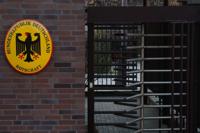 Germaniya rossiyaliklarga viza berish mezonlarini qiyinlashtirdi