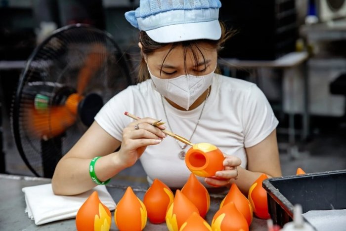 Хитой билан алоқаларни узиш компаниялар кутганидан ҳам қийинроқ бўлиб чиқди