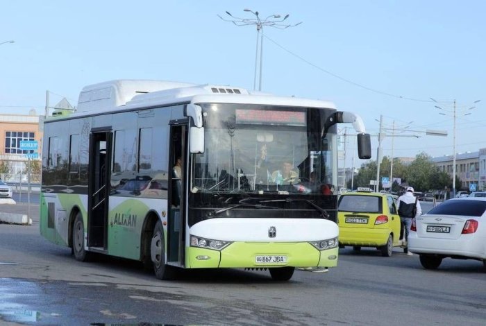 Бухорода автобусларда нақд пул қабул қилиш тўхтатилади