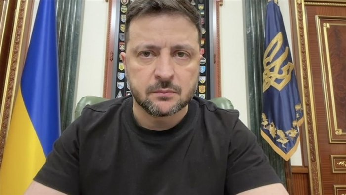 Zelenskiy: "Rossiya Ukrainaga "Oreshnik" gipertovushli raketasi bilan zarba berishga tayyorlanmoqda"