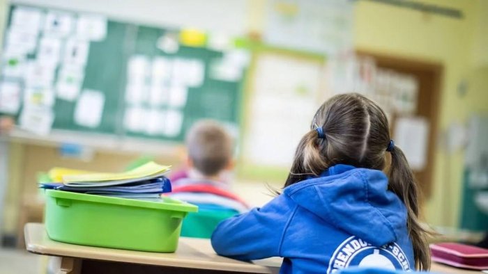 Германия мактабларида уруш ва мудофаа бўйича дарслар ўтилади 