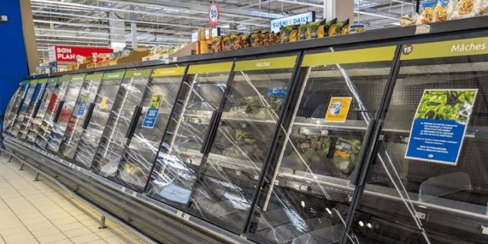 Франциядаги юзлаб супермаркетларда музлаткичлар ўчириб қўйилди