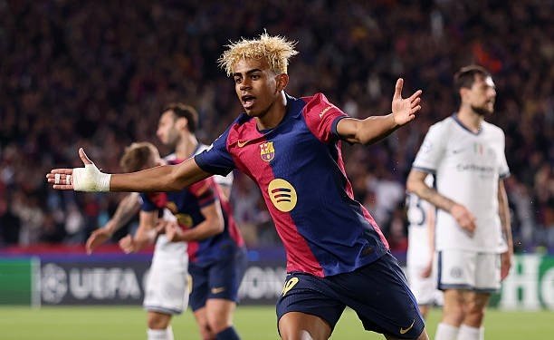 Флик: "Ламин Ямал 17 ёшда даҳога айланди"