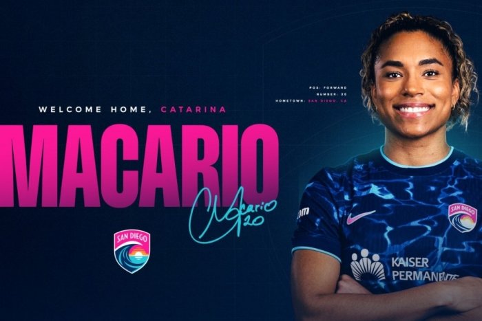 AQShda ayollar futboli tarixidagi rekord shartnoma imzolandi