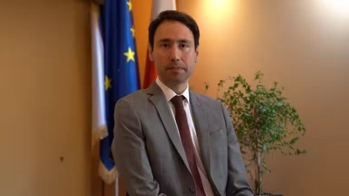 Франция ҳукумати Ўзбекистонга янги элчисини жўнатди