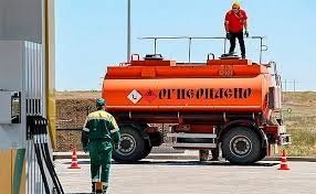 Тожикистон Россиядан экспорт тақиқланганидан сўнг авиаёнилғи бўйича янги етказиб берувчиларни қидирмоқда