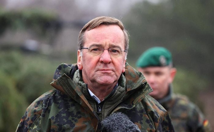 АҚШнинг Европа учун “ядровий соябони”ни яқин келажакда бошқа ҳеч нарса билан алмаштириб бўлмайди