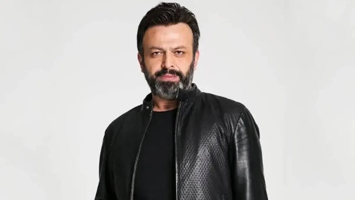 Машҳур турк актёри ўз уйида ўлик ҳолда топилди