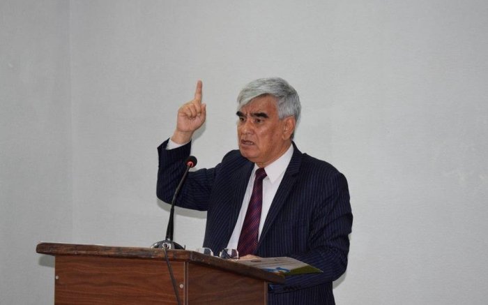 Nega qo‘shni davlatdagi ziyolilar O‘zbekistonga havas qilmoqda? Xalq shoirining «Riyosiz so‘zlar»i
