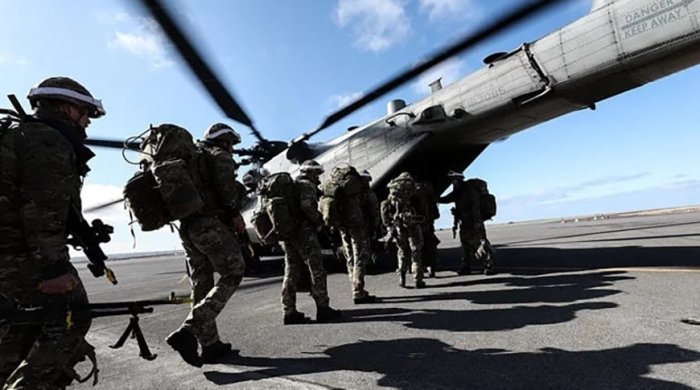 Буюк Британия ва Франция тинчликпарвар куч сифатида Украинага десантчиларни юбориш бўйича машғулотлар ўтказди