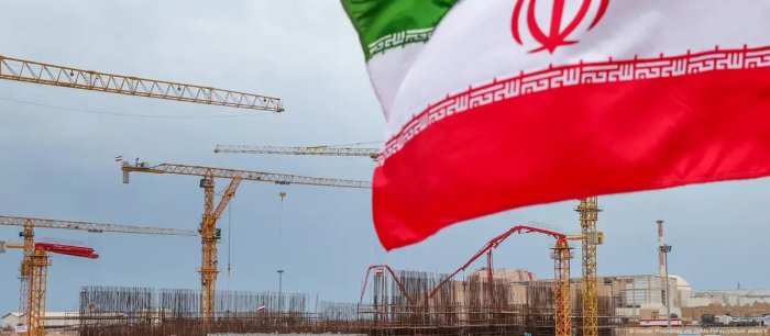 Эрон АҚШнинг ядровий музокараларида "дипломатия учун имконият" кўрмоқда