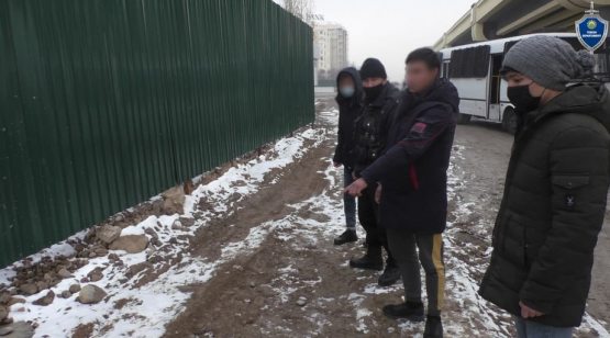 Таксига ўтиришда эҳтиёт бўлинг! Тошкентда «киракаш» босқинчилар ушланди