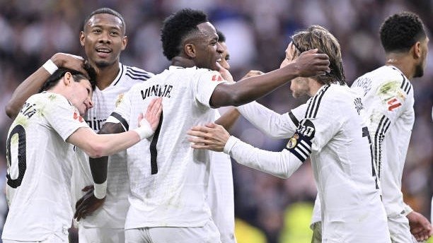 Винисиус Роналдога етиб олди