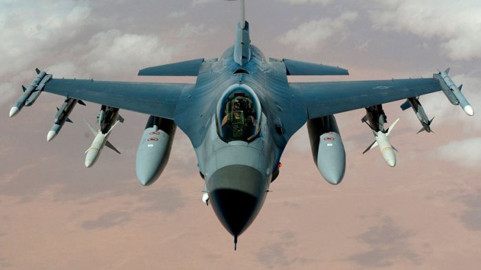Илк F-16 — илк муаммо: Болгариянинг Америкага ишончи синовда Илк F-16 — илк муаммо: Болгариянинг Америкага ишончи синовда