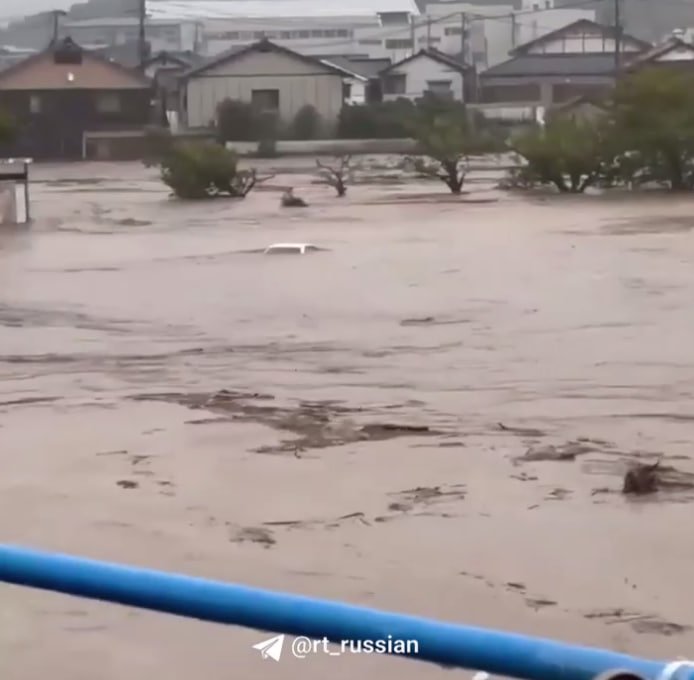 Yaponiyada kuchli sel tufayli 30 ming aholi evakuasiya qilinadi