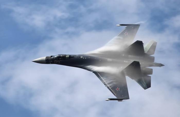Россияда Су-35 ҳарбий самолёт ҳалокатга учради
