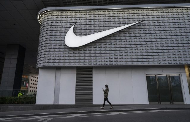 Nike Rossiyani tark etmoqda