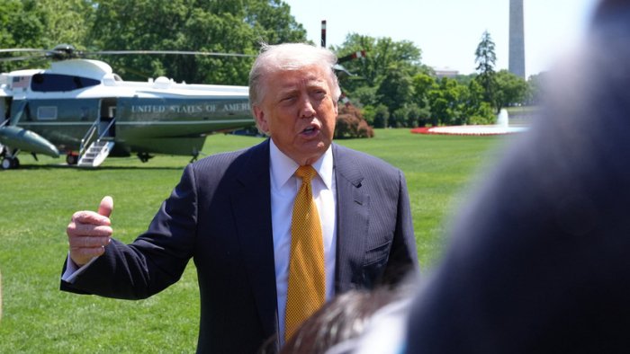 Трамп Эрон билан кутилаётган битим ҳақида гапирди