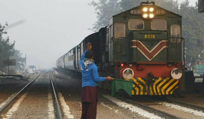 Покистон Марказий Осиёга темир йўл қуришга тайёрланмоқда