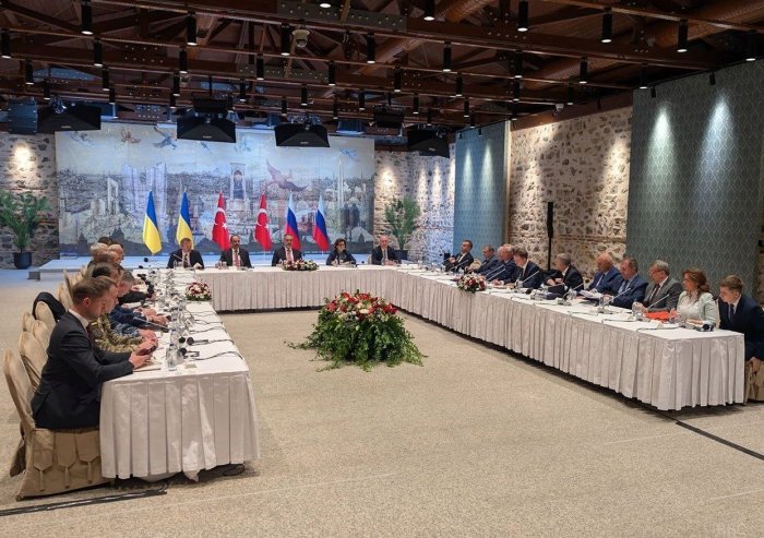 Украина учун музокарадаги асосий шарт нима эканлиги айтилди Украина учун музокарадаги асосий шарт нима эканлиги айтилди