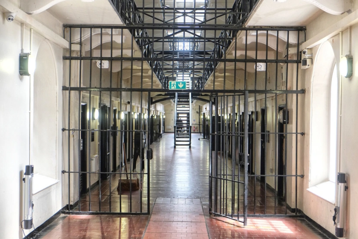 Isroil Oliy sudi: "Falastinlik mahbuslar yomon ovqatlanyapti"