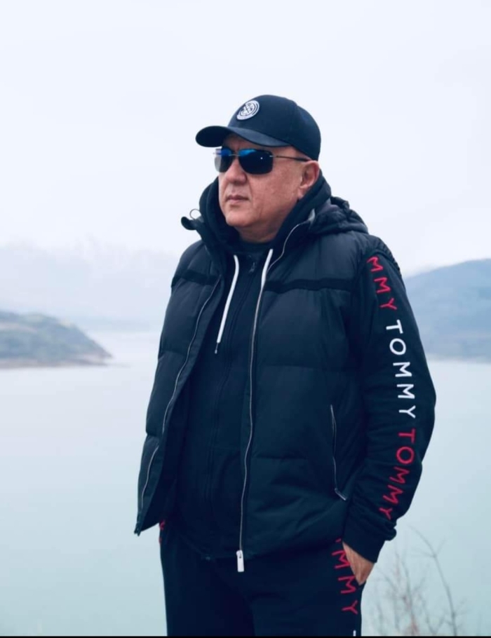 Rustam Sa’diyev Kinemotograiya anentligini pullarini bermayotganlikda aybladi