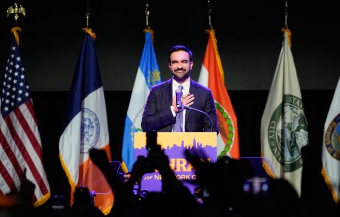 Нью-Йорк шаҳрининг янги мэри ноқонуний муҳожирларга қарши рейдларни давом эттиради