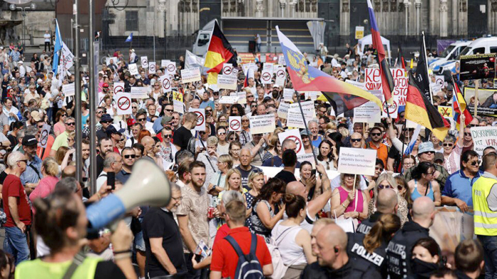 Germaniya aholisi Rossiyaga qo‘yilgan sanksiyalarga qarshi ko‘chaga chiqdi