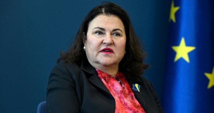 "Ikkiyuzlamachilikning eng yuqori cho‘qqisi". YEI elchisi Rossiyaning Kiyevni tark etish chaqirig‘iga keskin javob berdi