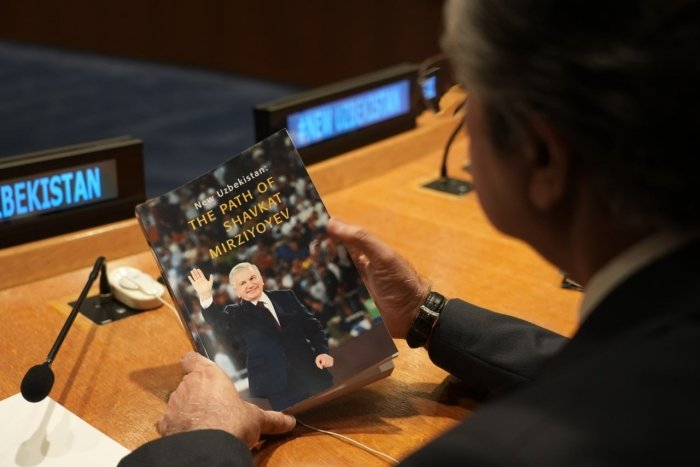 БМТ Бош қароргоҳида "Янги Ўзбекистон: Шавкат Мирзиёев йўли" китоби тақдим этилди