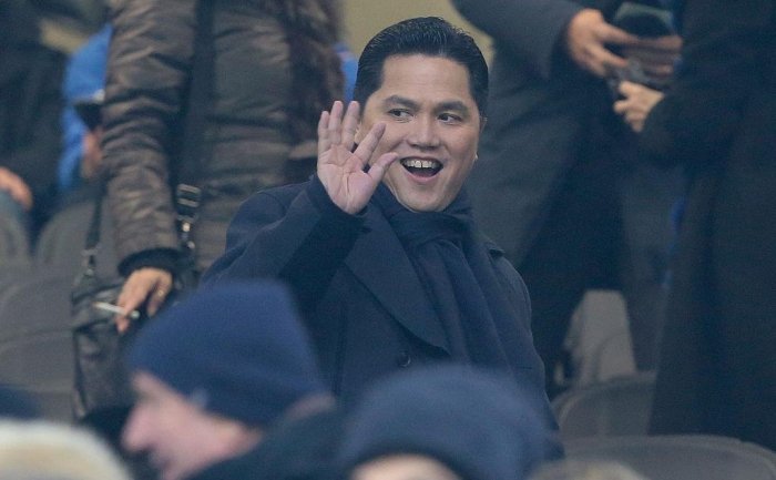 Oshxonada yalangoch odamlar video