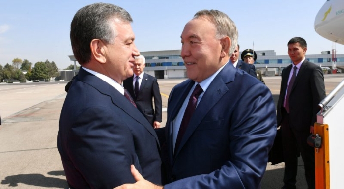 Elboshi Shavkat Mirziyoyev bilan qo‘ng‘iroqlashdi