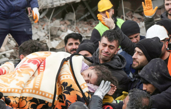 Ўзбек оилалари Туркиядаги зилзилада оиласидан айрилган гўдакларни асраб олса бўладими?