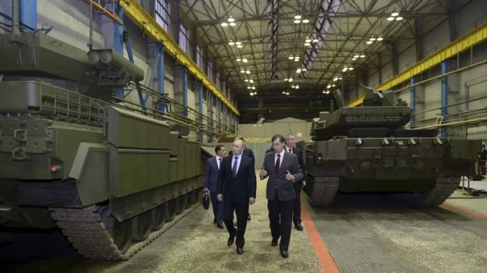 Россия танклар учун эҳтиёт қисмларни Тайван ва Япониядан сотиб олади