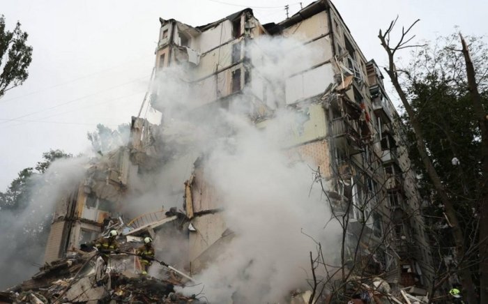 Россиянинг Киевга берган зарбалари оқибатида ҳалок бўлганлар сони 15 нафарга етди